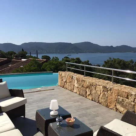 Marina Di Fiori By Pinarello Services Villa