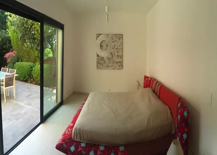 Marina Di Fiori By Pinarello Services Villa