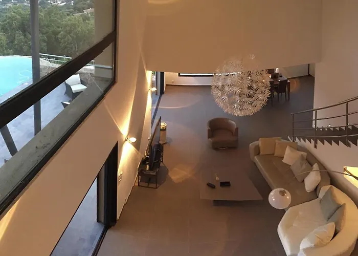 וילה Marina Di Fiori By Pinarello Services פורטו-וישיו